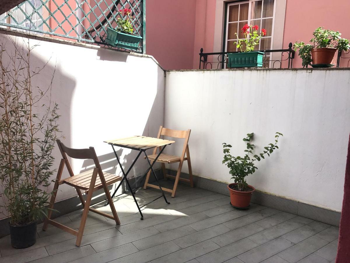 Sweet Apartment With Terrace In Central Lisbon Exterior photo